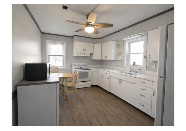 924 Ash St Unit 102