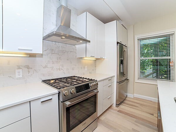 Photo - 189 I St Unit 1