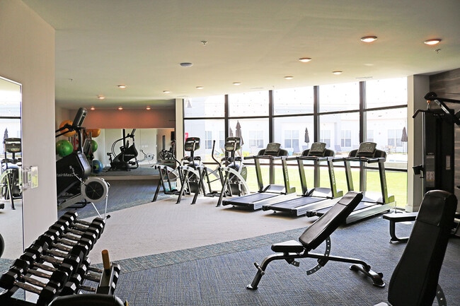 Gimnasio las 24 horas - The Quarters Bloomington