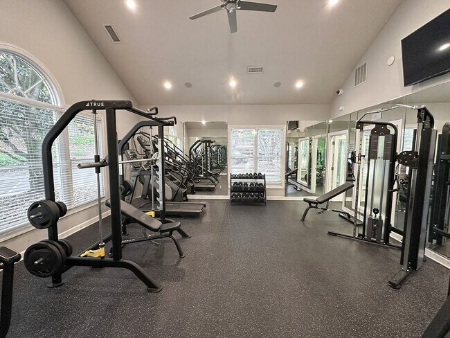 Legacy North Pointe Apartments