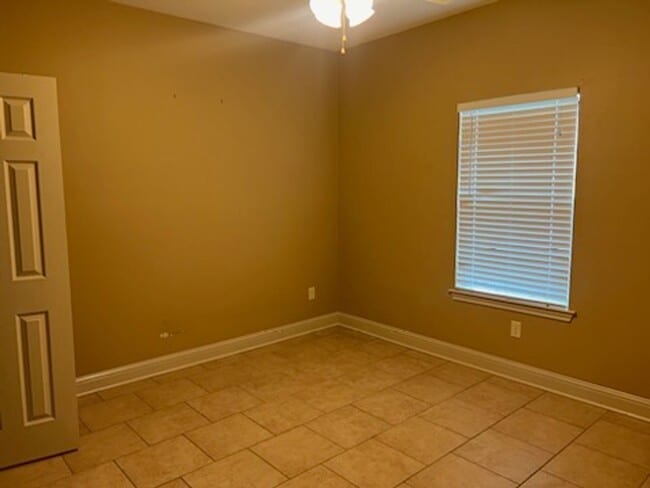 Photo - 3909 Mobley Cir