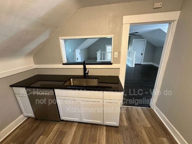 Photo - 3631 Pennsylvania Ave Unit 3