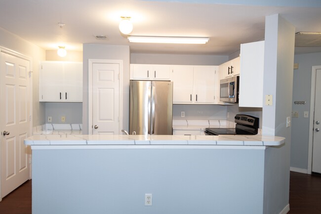 Photo - 2025 Erving Cir Townhome