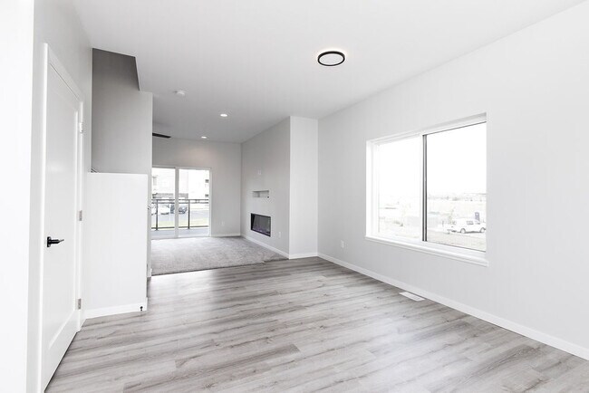 Photo - The Queue Townhomes