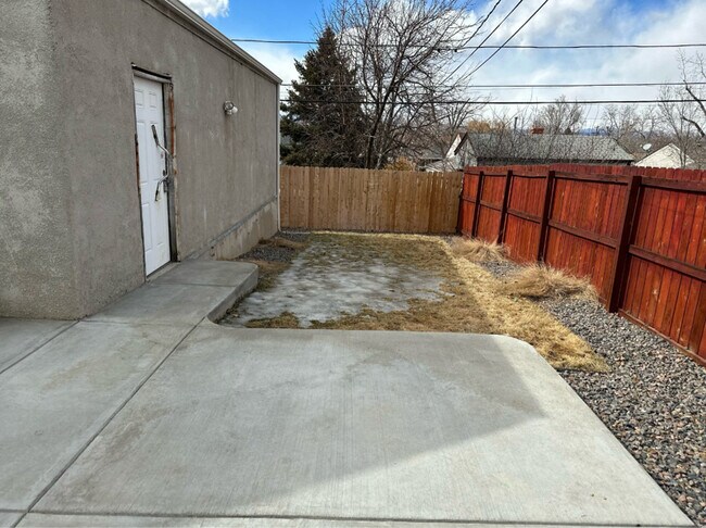 Photo - 1875 S Raritan St