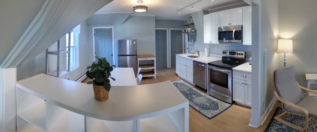 Photo - 206 Bayview Ave Unit 3C