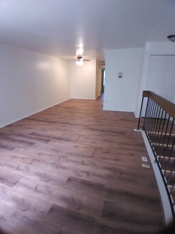 Photo - 333 N Rochester Rd Unidad 8