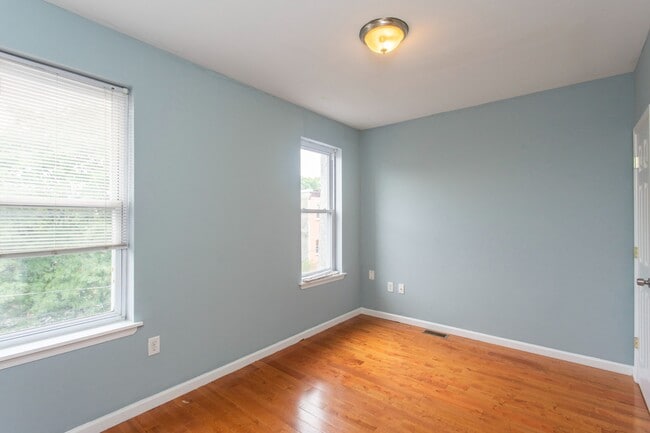 Photo - 2016 N 18th St Unit 2