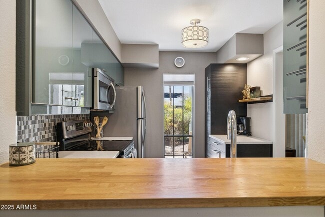 Photo - 5207 N 24th St Apartment Unit 102
