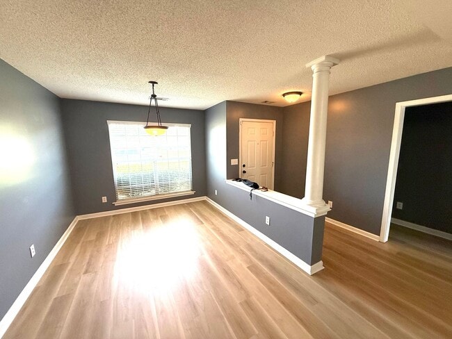 Photo - ** 3 Bed 2 Bath located in Cotton Lakes ** Call 334-366-9198 to schedule a self tour