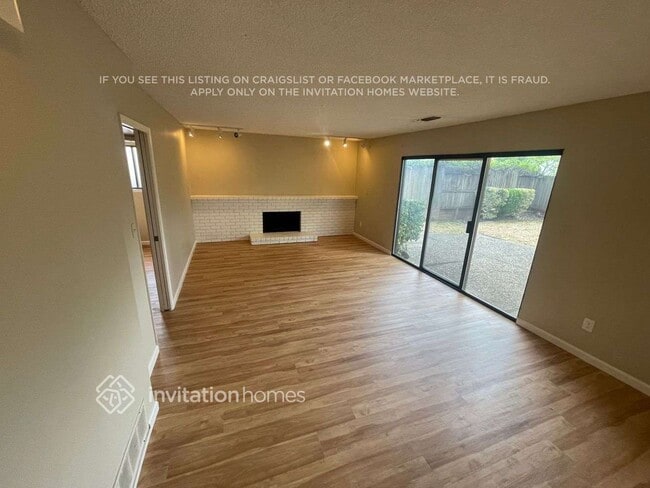 Photo - 3291 Prescott Way