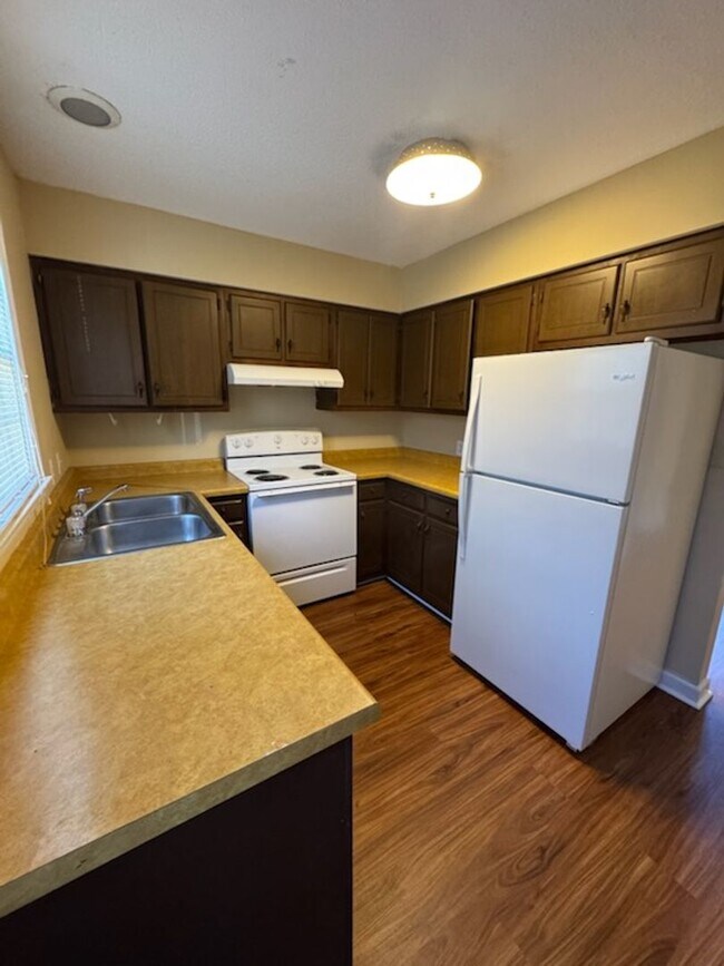 Photo - Village Square Apartments Unit 4A