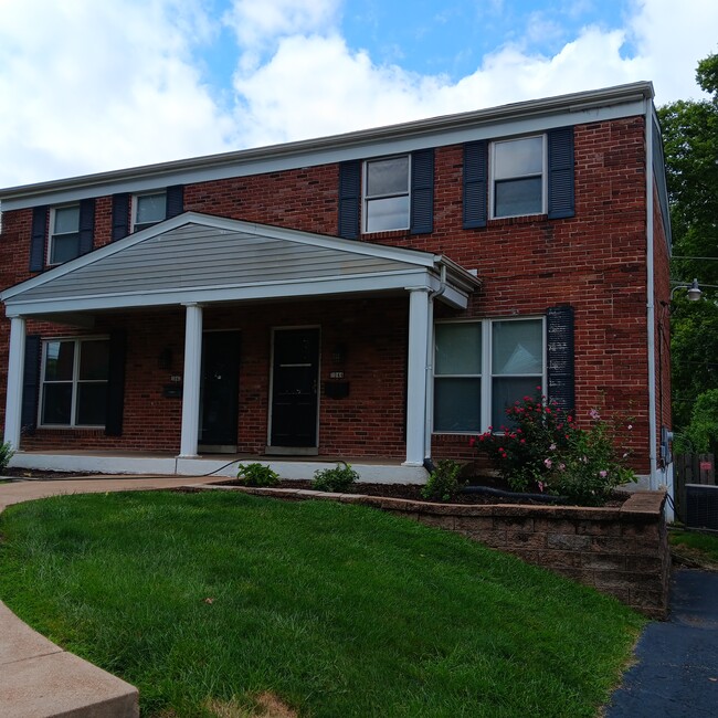 Photo - 1044 Willow Brook Dr Condo Unit 1044