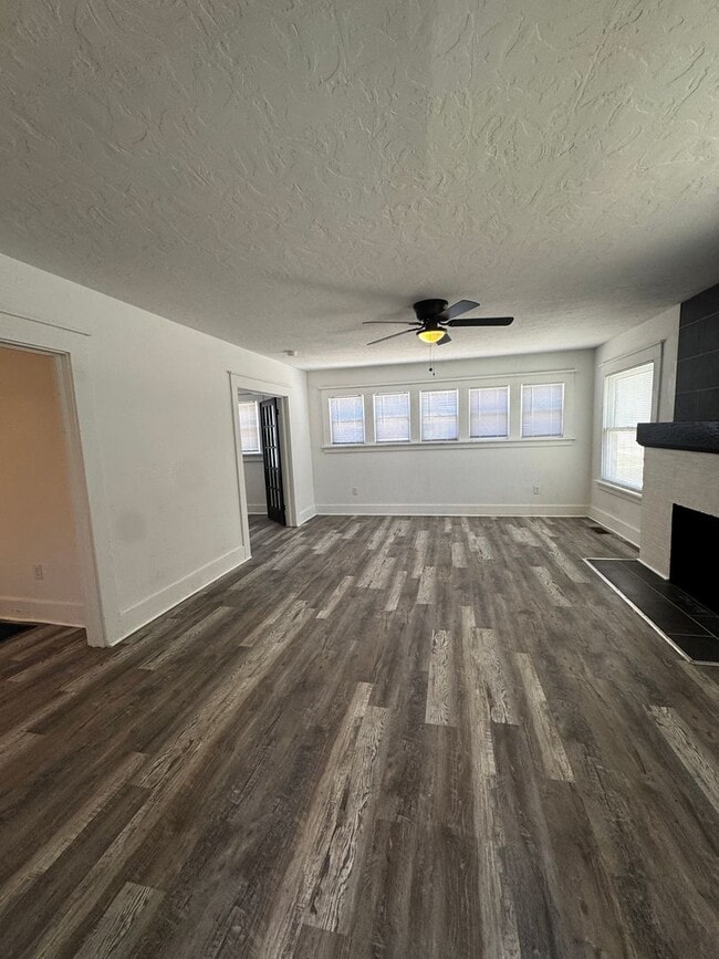 Photo - Adorable home located near Amarillo College 3/1/1