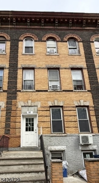 Building Photo - 2612 John F. Kennedy Blvd