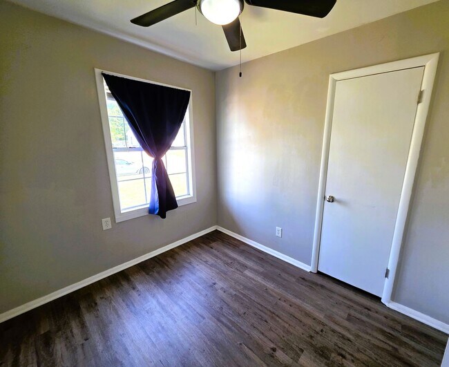 Photo - Charming 3-Bedroom Del City Home with a Spacious Backyard
