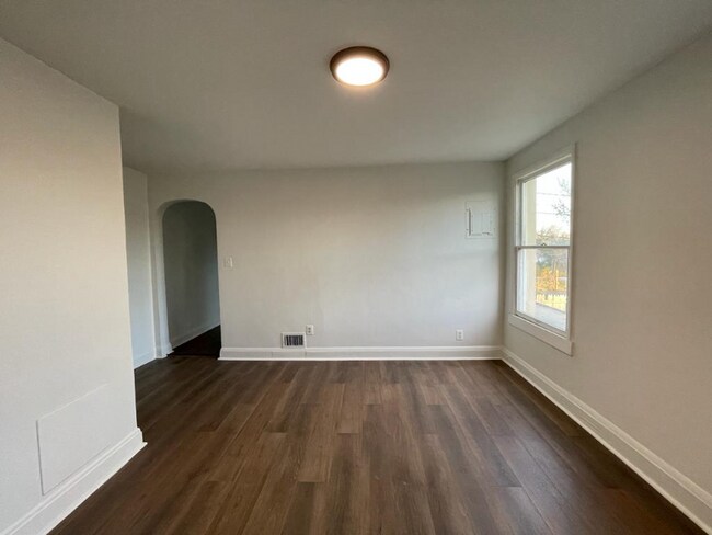 Photo - 125 Osborn Rd Unit 6