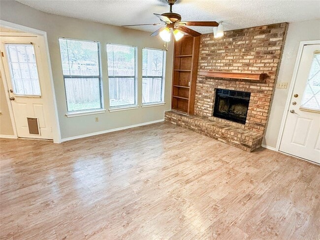 Photo - 409 Rawhide Loop