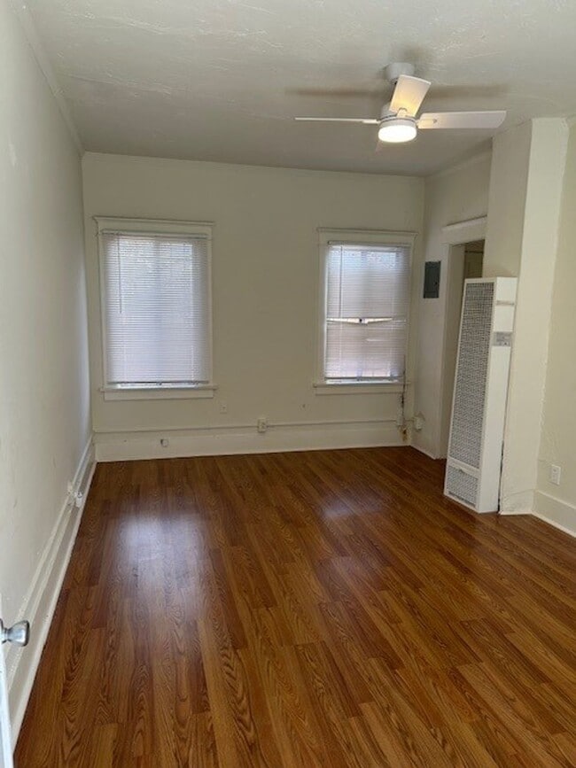 Photo - 1819 E. 4th ST.