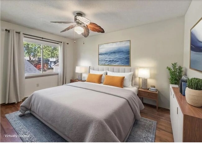 Photo - Spacious 3 bedroom home with a large Yard. Come see for yourself!