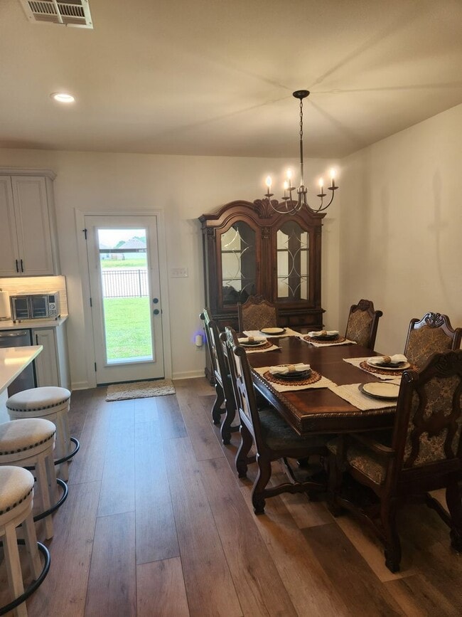 Photo - NEW 4 bedroom, 2.5 bath