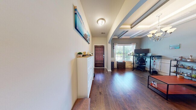 Photo - Very Well Maintained Home in East Richland...