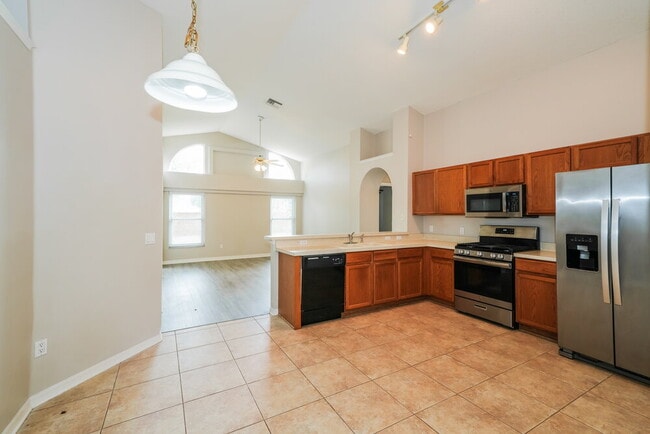 Photo - 8606 Baneberry Ct