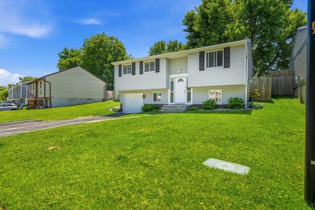 Photo - 4195 Burningtree Rd