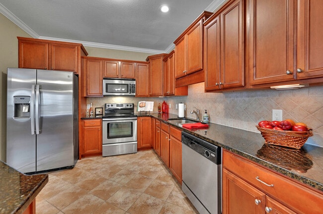 Photo - 2401 Dovedale Ct