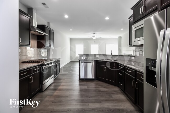 Photo - 4641 Skyview Trail