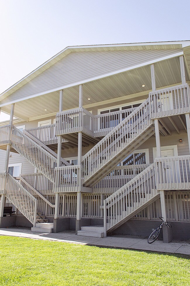 Tripp Street Apartments For Rent in Ames, IA