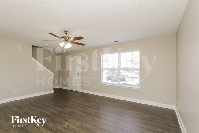 Photo - 441 1st Turn Ct SW