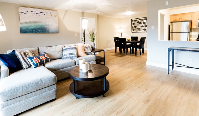 Photo - Glen Meadow Apartments