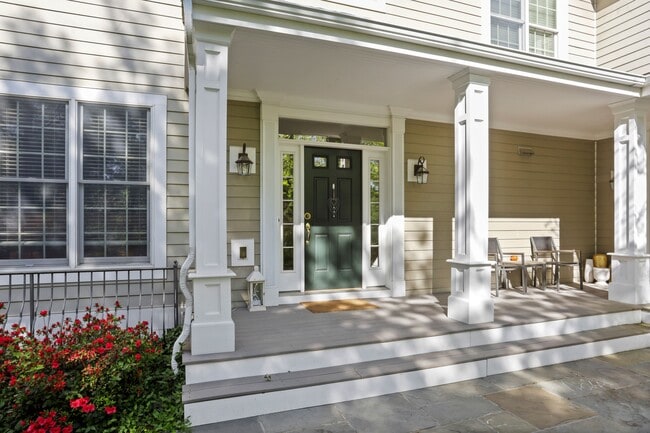 Photo - 25 Decatur St