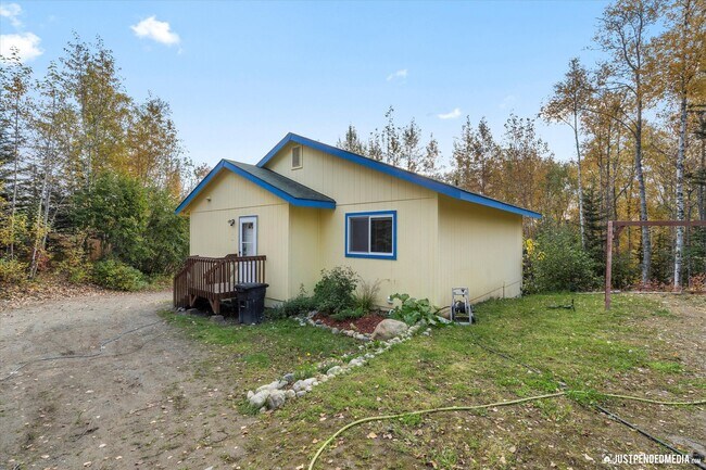 3 Bedroom W/ Mother in Law Suite | 2 Bathr... - 3 Bedroom W/ Mother in Law Suite | 2 Bathr... House