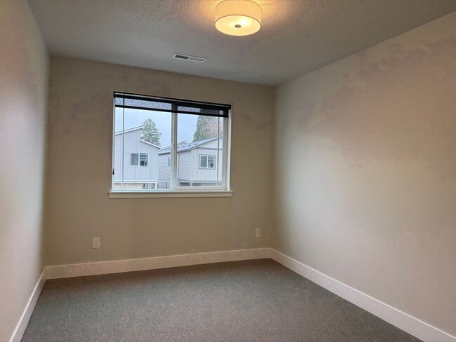 Photo - Beautiful Three Bedroom New Construction Home For Rent