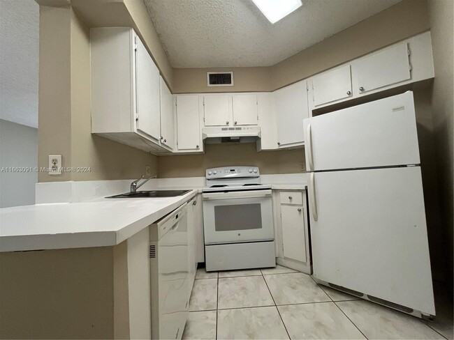 Photo - 212 Lake Pointe Dr Condo Unit 209