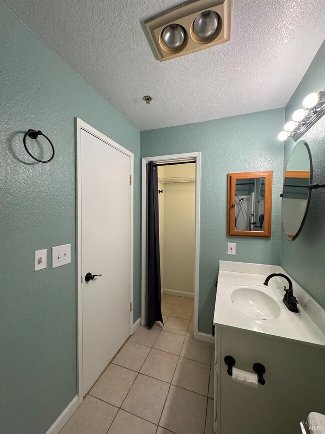 Photo - 511 Lighthouse Dr