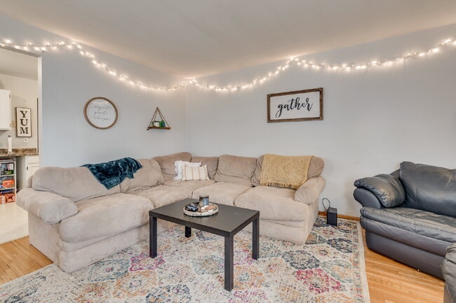 Photo - HUGE home with unique layout near U of MN - 5 bed 2 bath