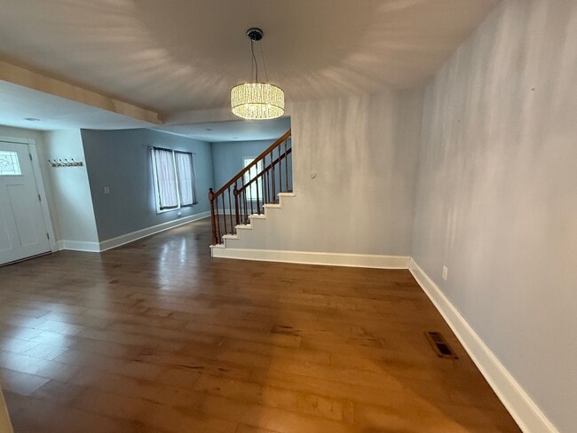 Photo - 15036 W Russell Rd