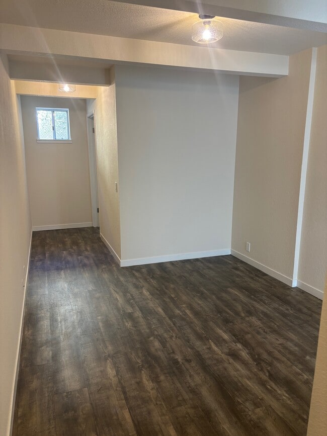 Photo - 574 Belden St Unit 574