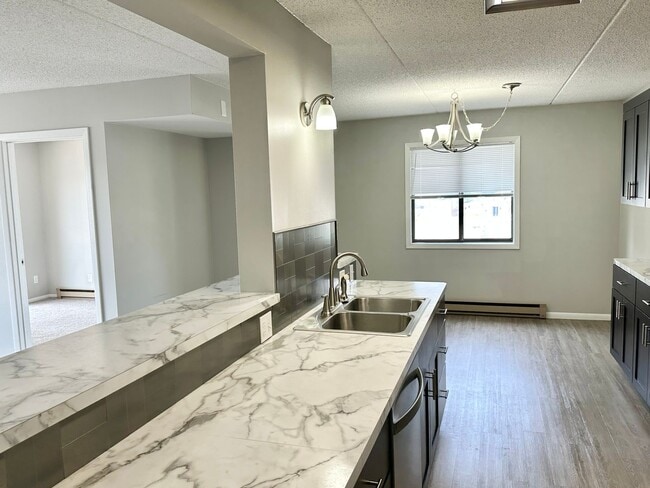 Photo - 2 Bedroom Downtown Condo - Available May 1st