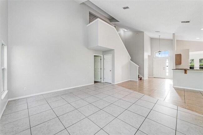 Photo - 4710 Ashurst St