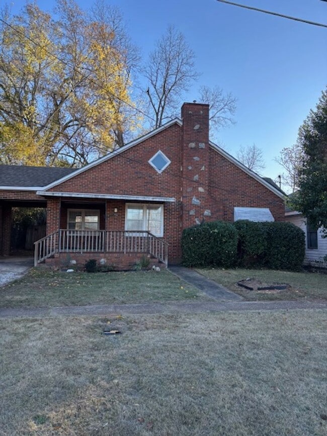 Building Photo - Where Style Meets Serenity — Your New Home Awaits