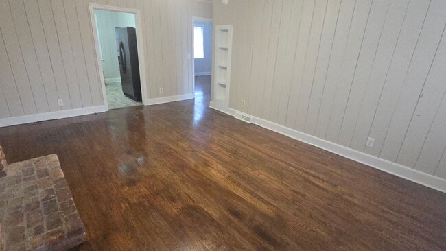 Photo - lonsford1575-1577 Unidad 1577