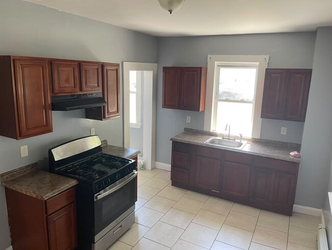 Photo - 23 Abbot St Unit 3