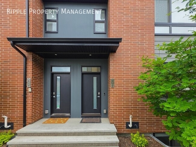 Photo - BEAUTIFUL SEMI-FURNISHED 3-BED, 3.5-BATH TOWNHOUSE | PRIME SAGE HILL LOCATION