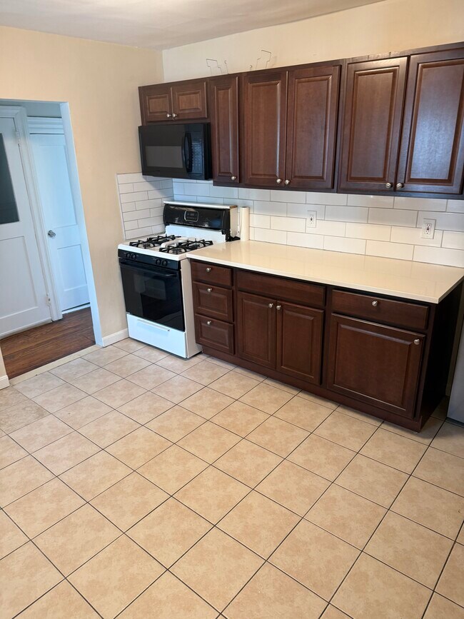 Photo - 12 Timothy Ave Unit 3