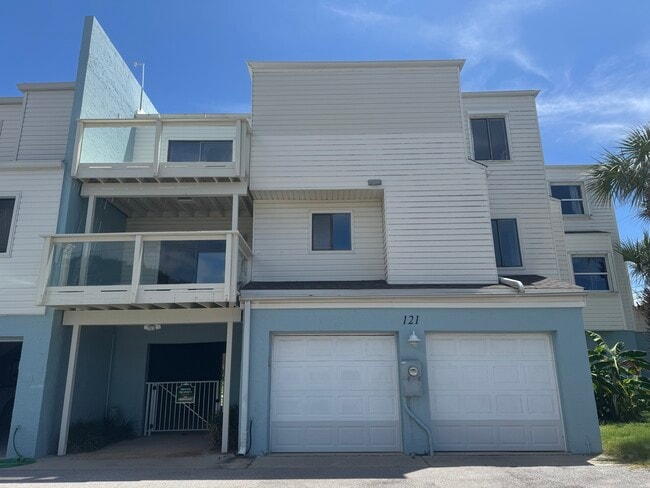 Photo - 121 Avenida 23