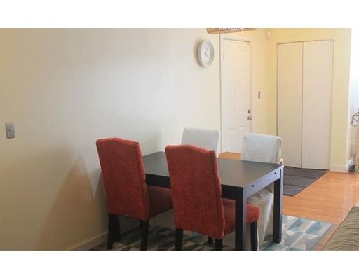 Photo - 122 Tudor St Unit A